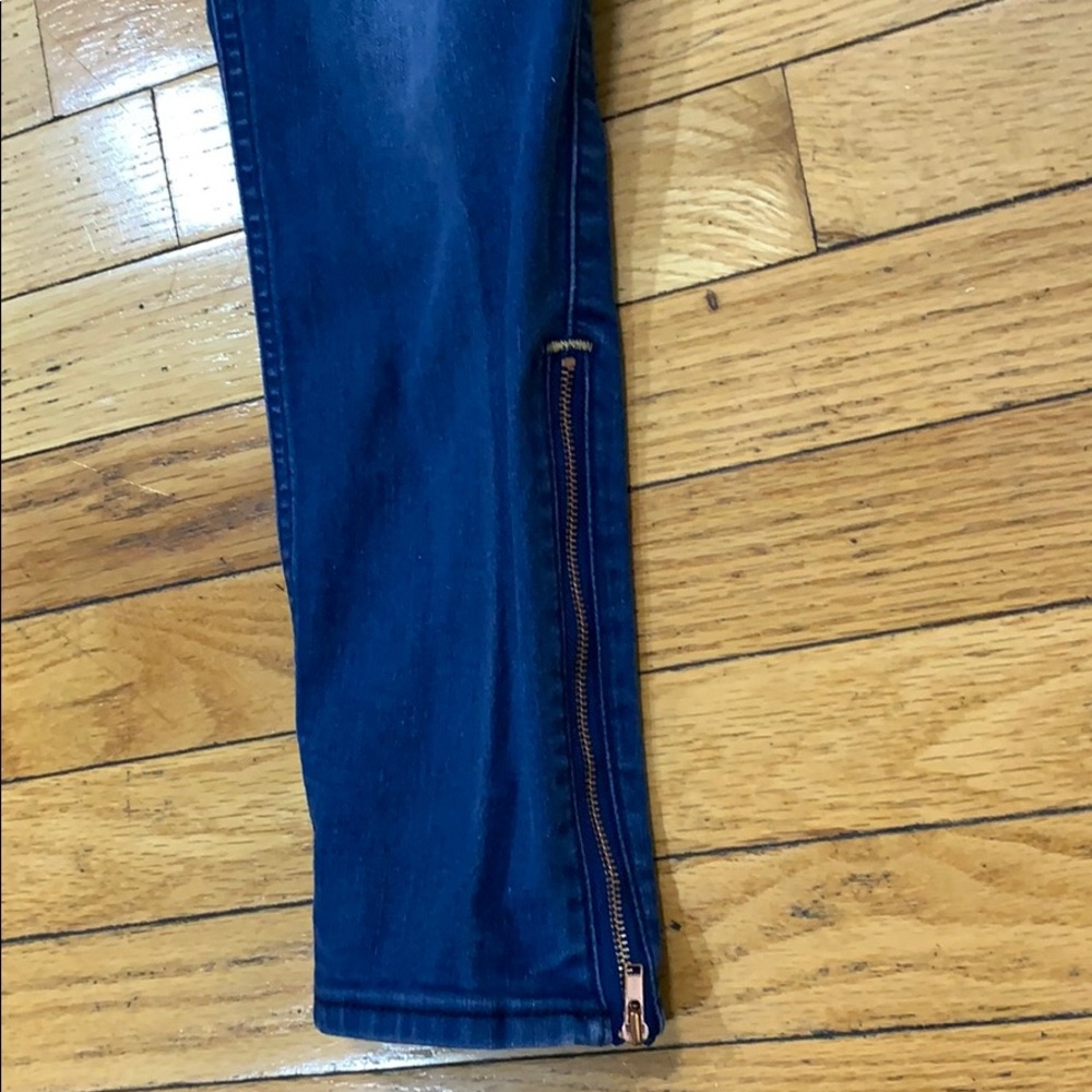 Jeans - Picture 4 of 4